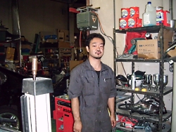 スタッフ３